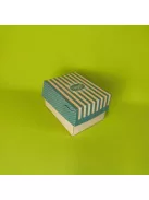 Süteményes papírdoboz 13 cm x 10 cm x 8 cm, fémezett